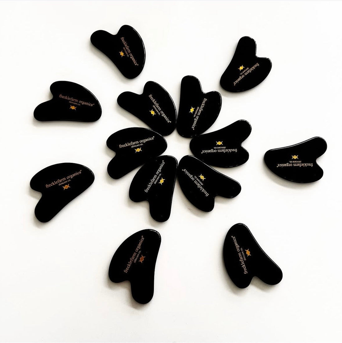 The Ultimate Glow Ritual: Benefits of Black Obsidian Gua Sha + 24K Gold Revitalising Youth Serum
